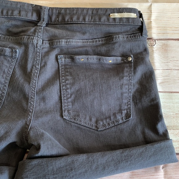 Pilcro Grey Shorts - Picture 9 of 9